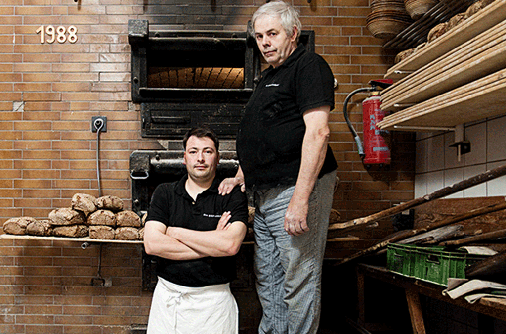 Brotreiche Künstler: Andreas Vorbeck und sein Vater, echte Holzofenbäcker aus Leidenschaft